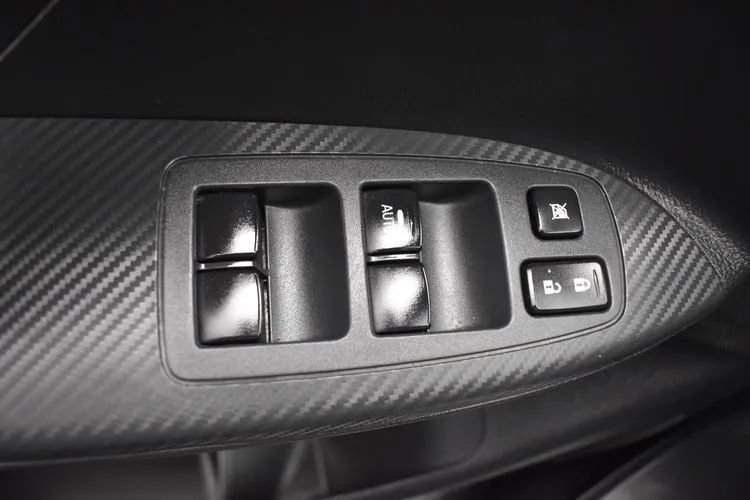 Used 2024 Mitsubishi Eclipse Cross SE AWD/4WD image 21