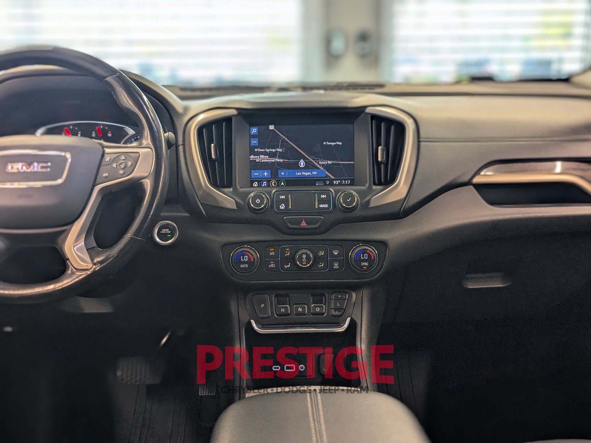 Used 2020 GMC Terrain Denali w/ Denali Premium Package FWD image 22