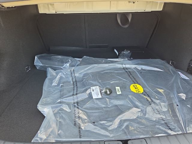 Used 2026 Genesis G70 2.5T Prestige image 17