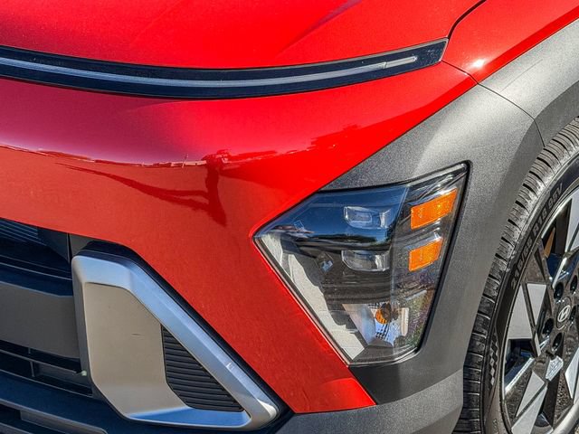 Certified 2025 Hyundai Kona SEL FWD image 8