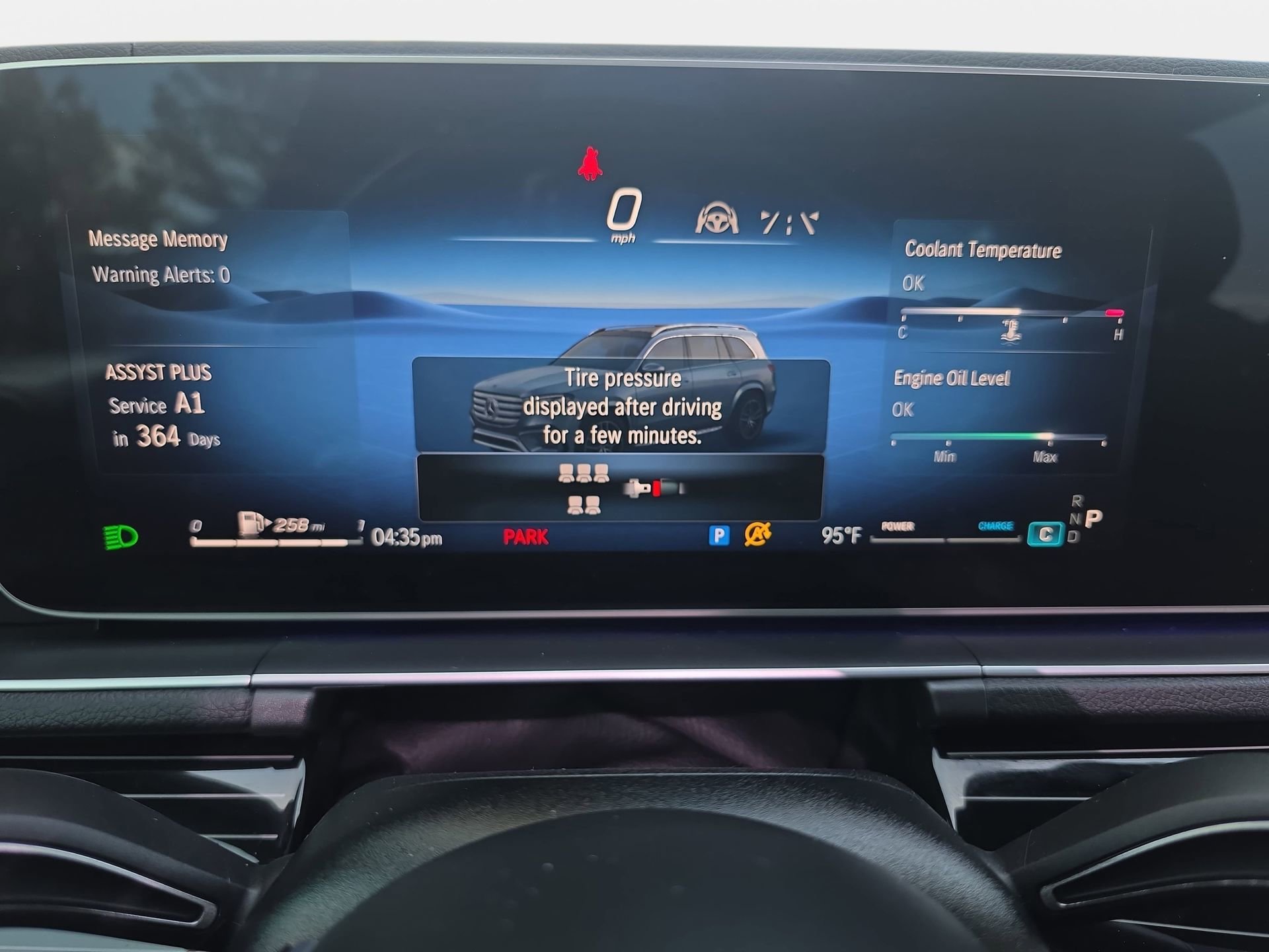 Used 2024 Mercedes-Benz GLS 580 4MATIC image 19