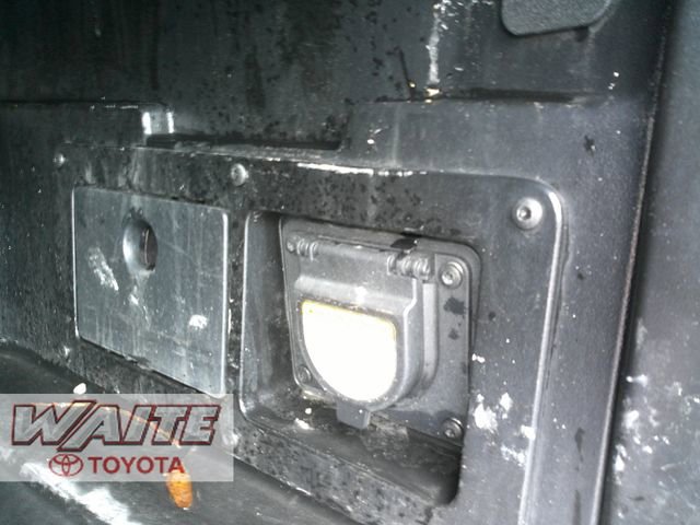 Used 2023 Toyota Tacoma TRD Sport w/ Black Out Package (TMS) image 5