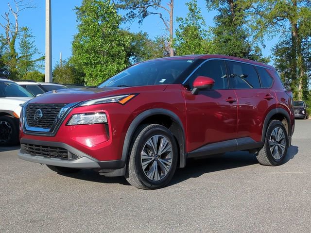 Used 2021 Nissan Rogue SV FWD image 2