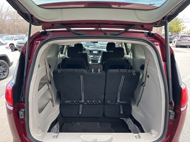 Certified 2023 Chrysler Voyager LX image 20
