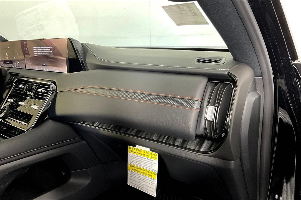 New 2026 Nissan Armada PRO-4X w/ Captain's Chari Seat Package AWD/4WD image 16