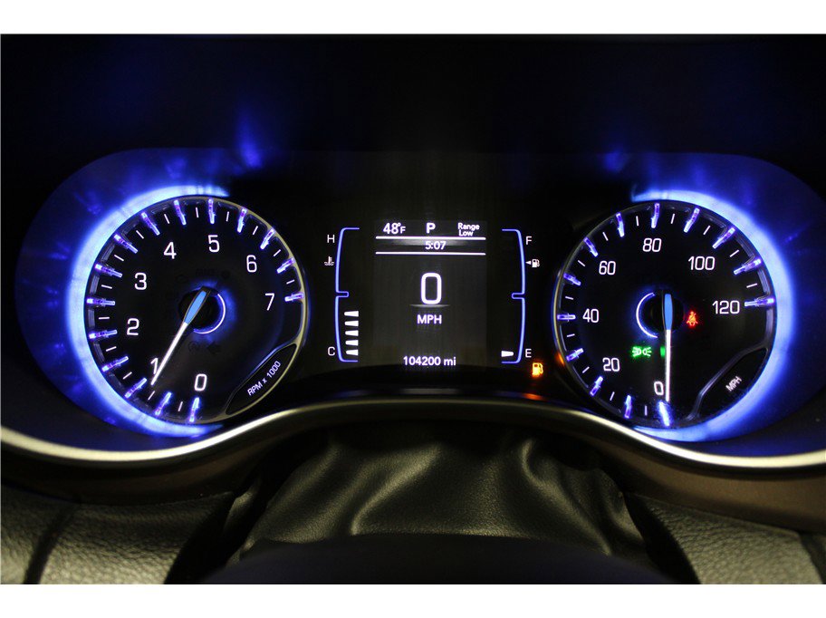 Used 2021 Chrysler Voyager Lxi image 29