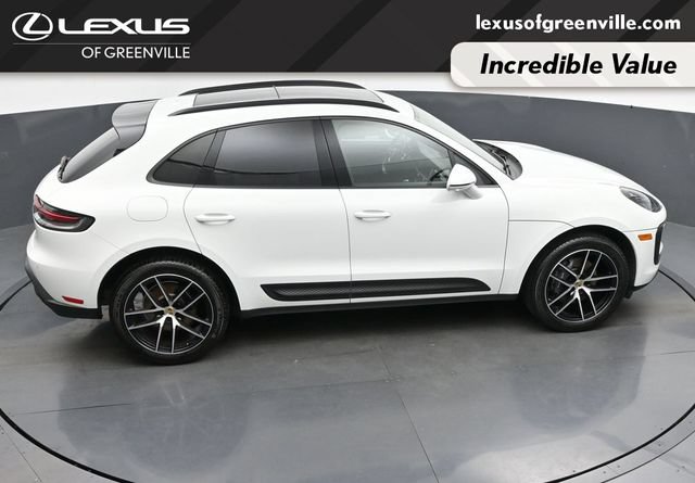 Used 2023 Porsche Macan Turbo AWD/4WD image 42