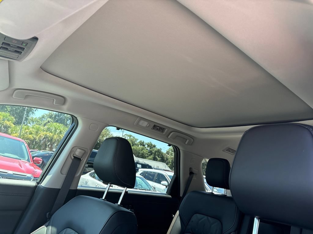 New 2026 Nissan Pathfinder Platinum FWD image 8