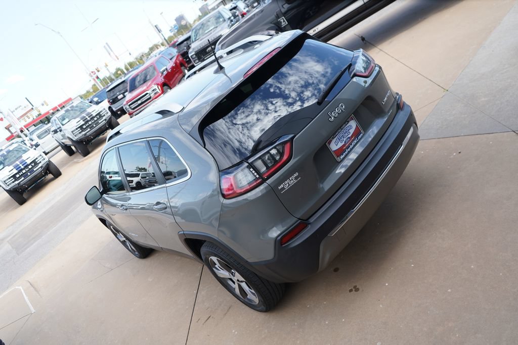 Used 2020 Jeep Cherokee Limited FWD image 12
