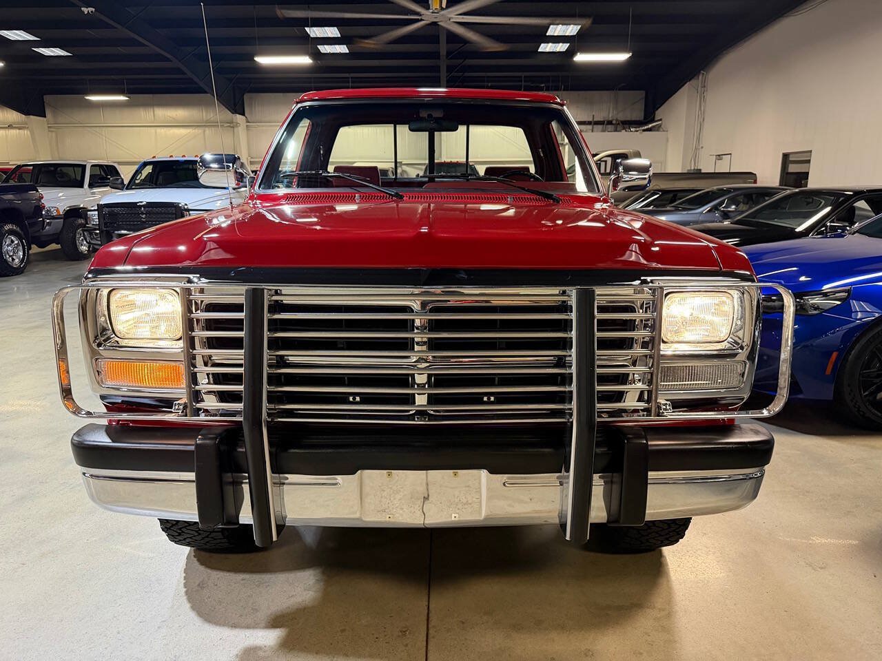 Used 1992 Dodge D/W Truck 250 AWD/4WD image 13