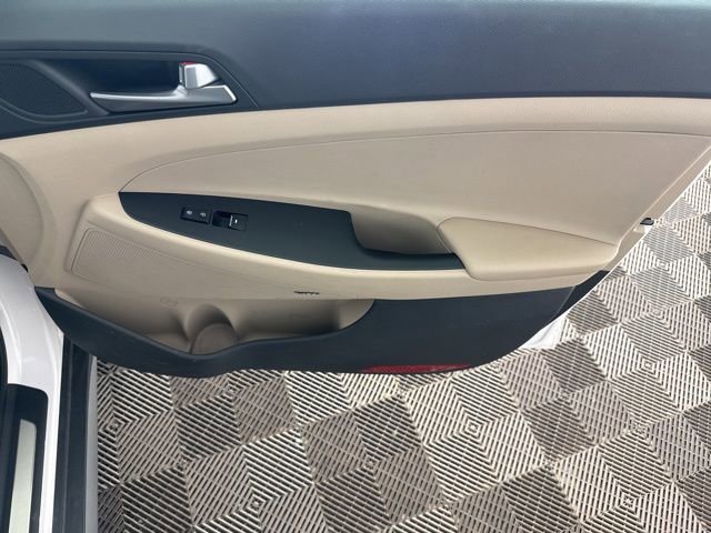 Used 2017 Hyundai Tucson Limited w/ Limited Ultimate Package 03 FWD image 19