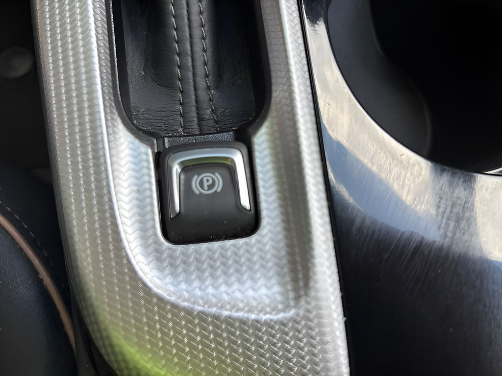 Used 2025 Buick Envista Avenir FWD image 30