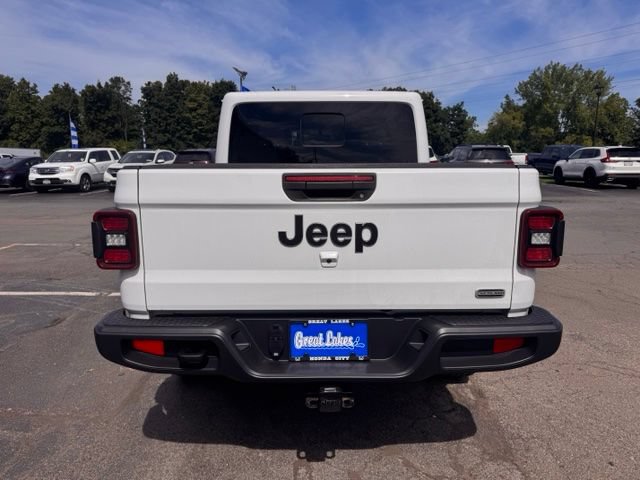 Used 2021 Jeep Gladiator Overland w/ Popular Equipment Package AWD/4WD image 3