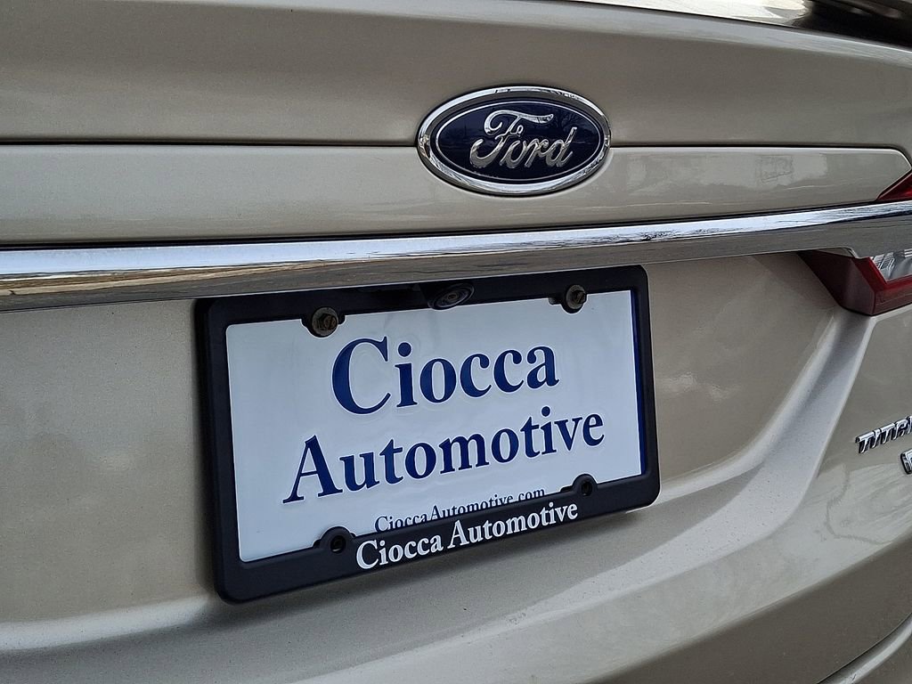 Used 2018 Ford Fusion Titanium image 31