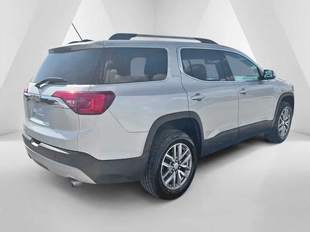 Used 2017 GMC Acadia SLE FWD image 7