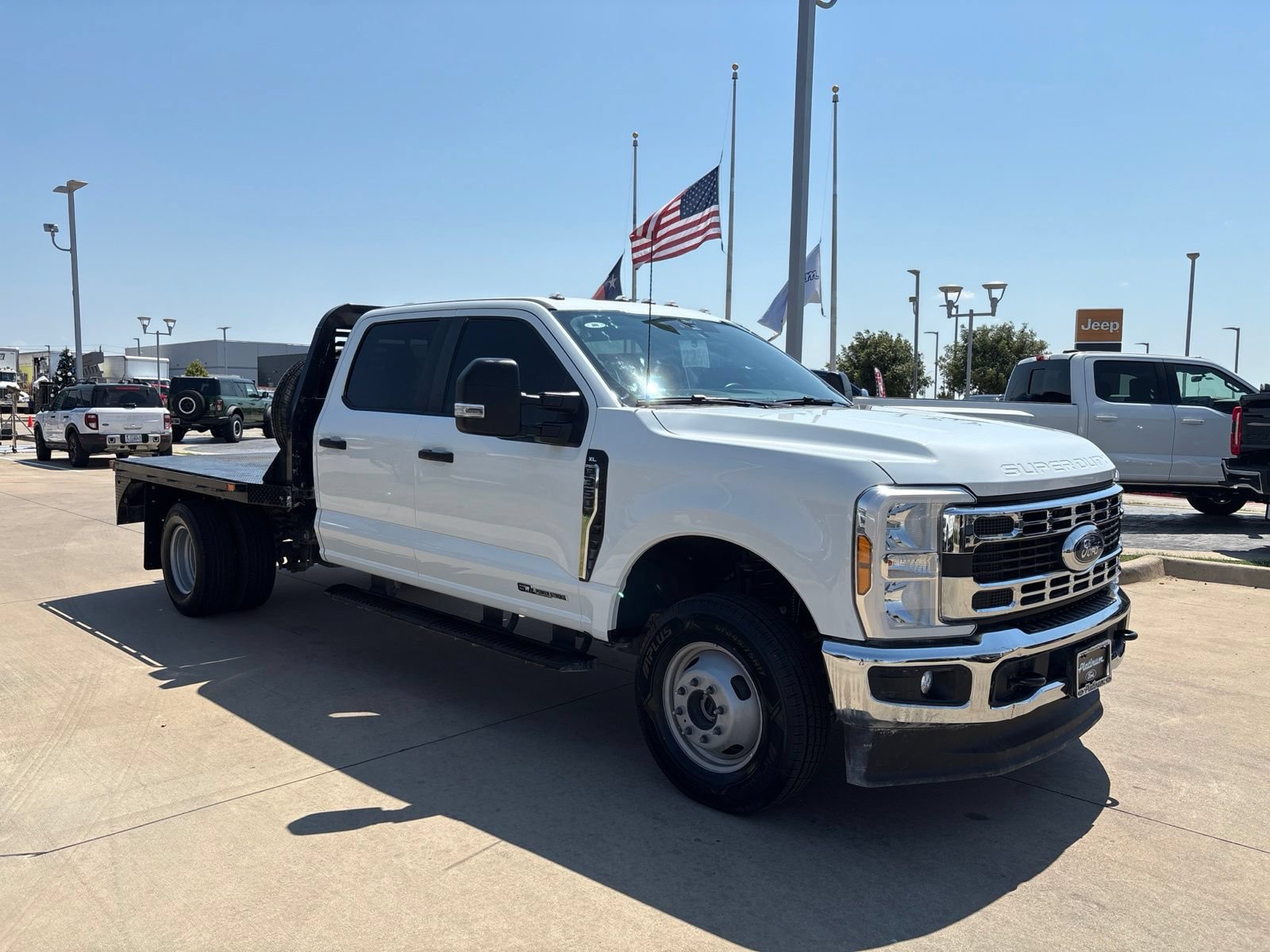 Used 2025 Ford F350 XL w/ XL Chrome Package AWD/4WD image 7