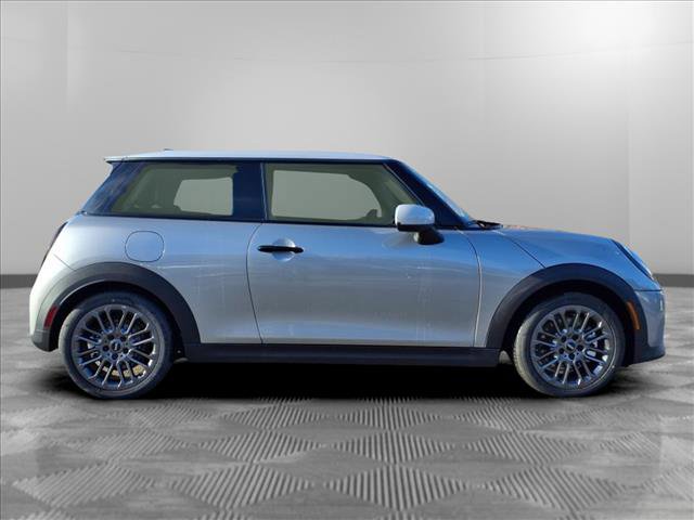 Certified 2025 MINI Cooper S image 6