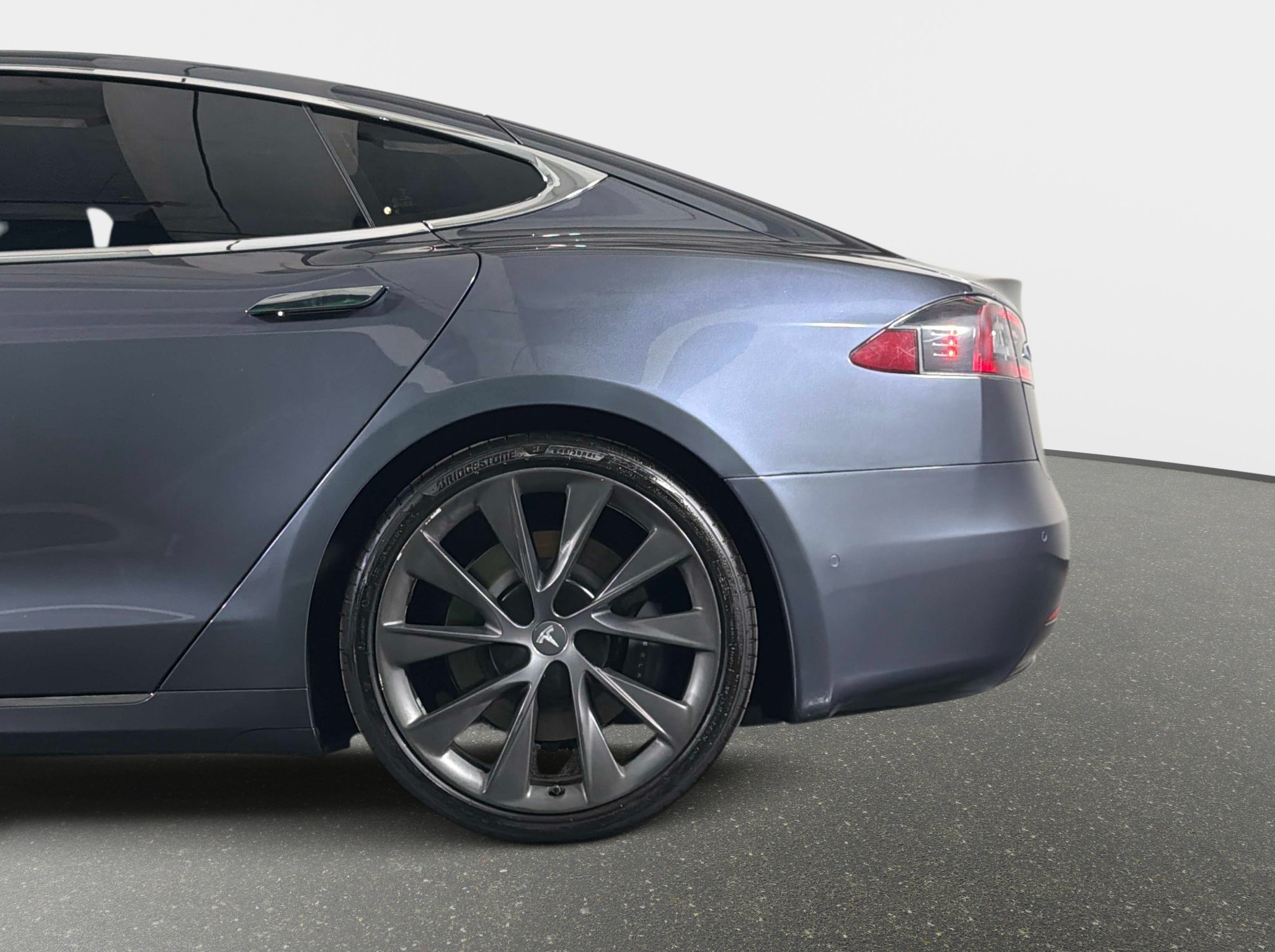 Used 2020 Tesla Model S Long Range Plus AWD/4WD image 11