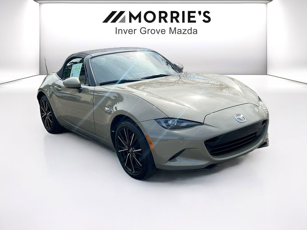 Used 2024 MAZDA MX-5 Miata Grand Touring w/ Weather Package image 3