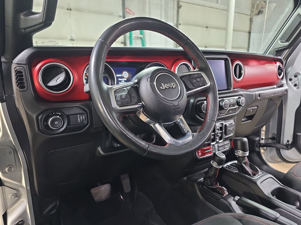 Used 2023 Jeep Wrangler Unlimited Rubicon w/ Xtreme Recon 35" Tire Package image 15