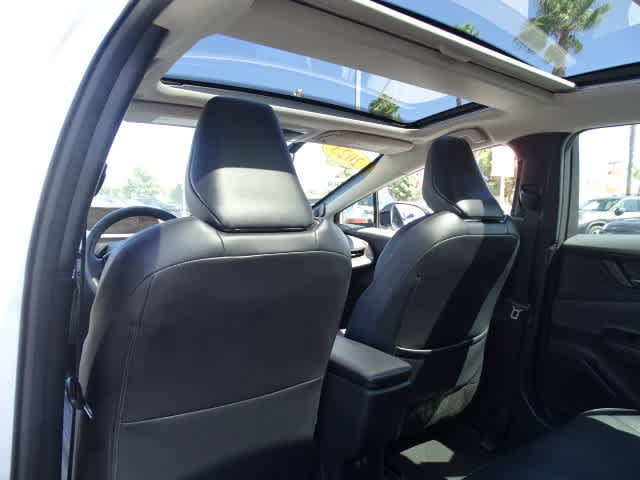 Certified 2023 Toyota Prius Limited FWD image 22