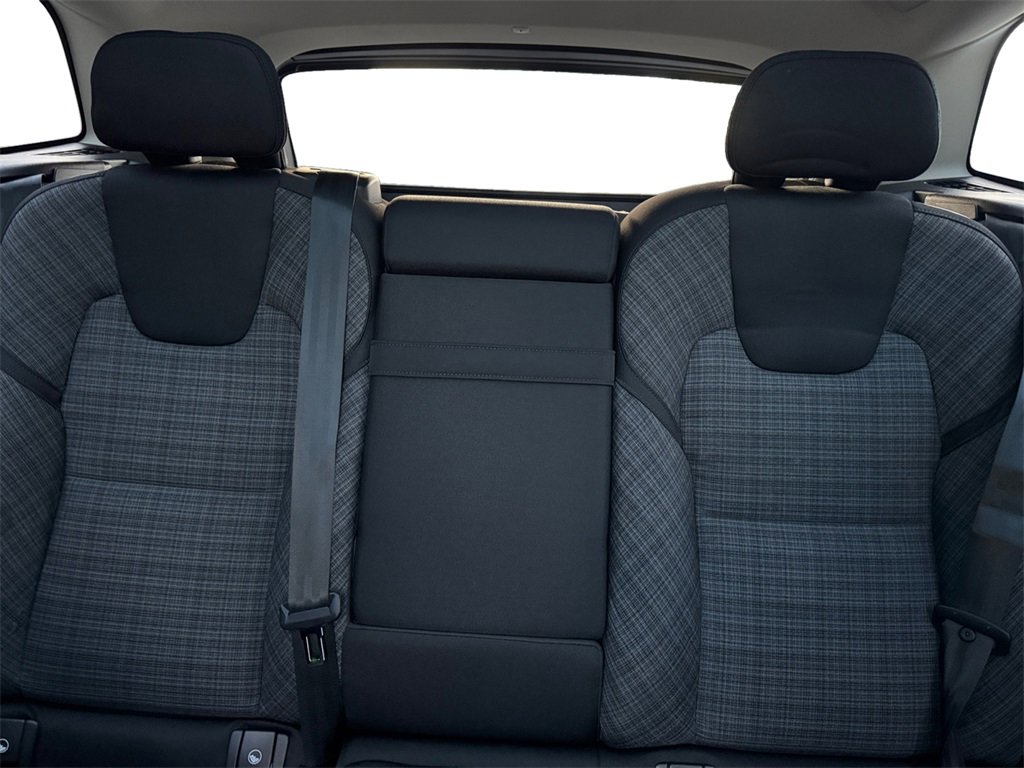 Certified 2023 Volvo XC60 B5 Core image 22