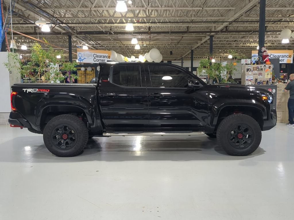 Used 2026 Toyota Tacoma TRD Pro w/ Tow Tech Package AWD/4WD image 6