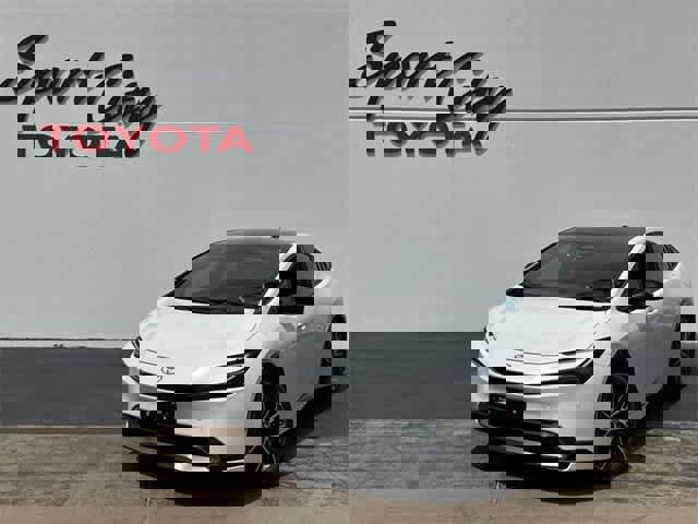 Used 2024 Toyota Prius XLE