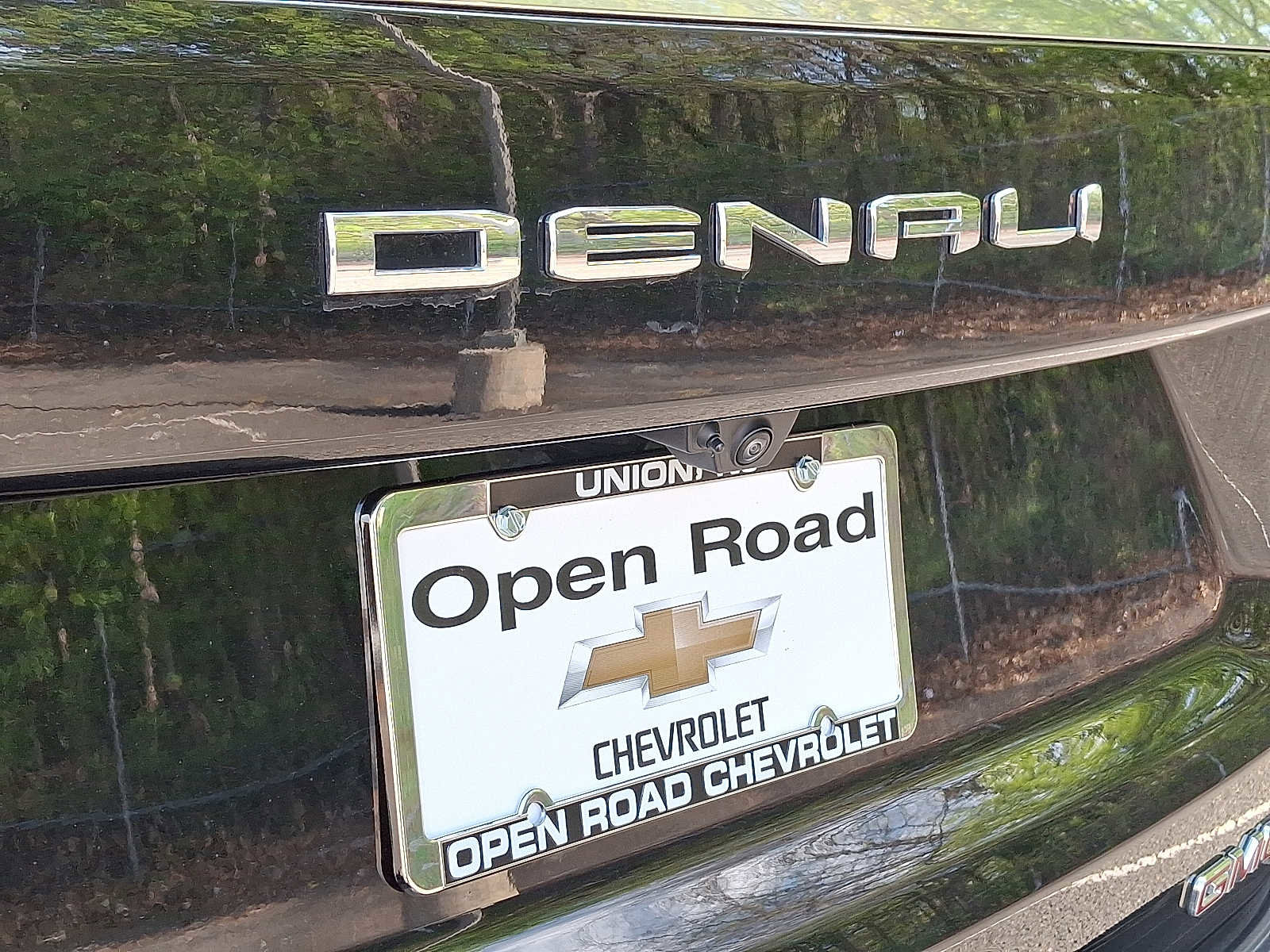 Used 2025 GMC Yukon Denali image 29