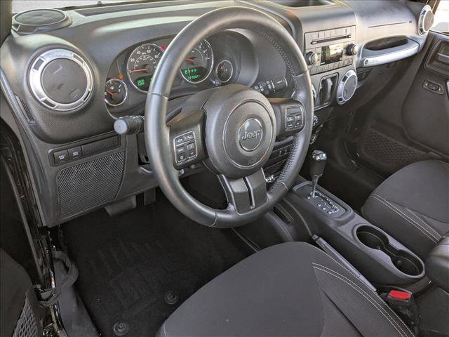 Used 2015 Jeep Wrangler Rubicon w/ Power Convenience Group image 10