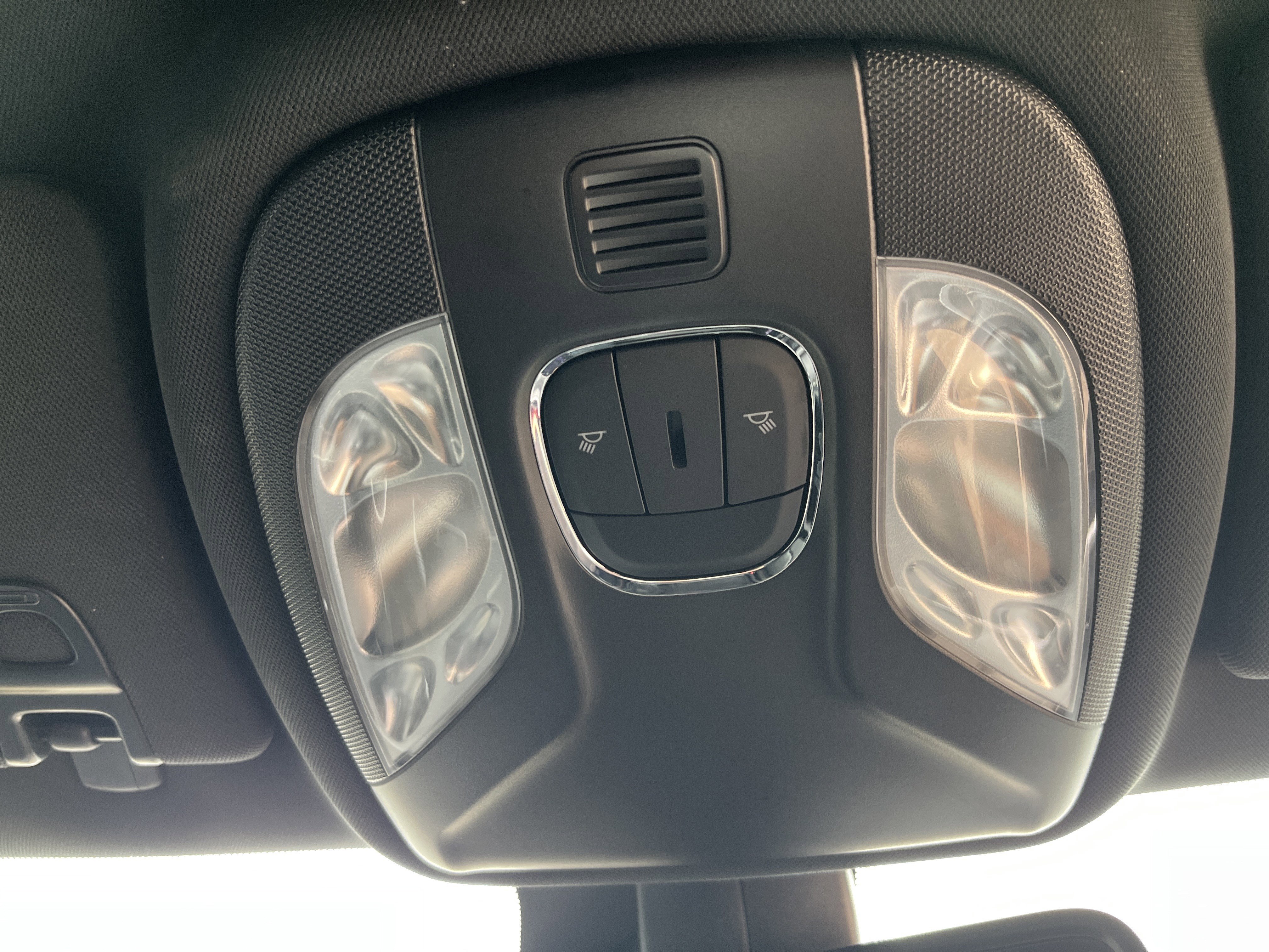 Used 2024 Jeep Compass Limited image 20