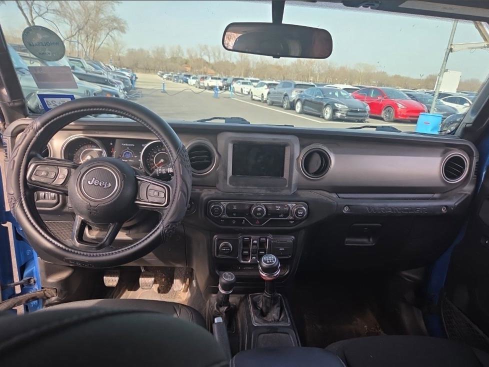 Used 2021 Jeep Wrangler Unlimited Sport image 17