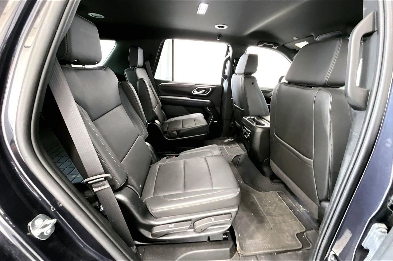 Used 2023 Chevrolet Tahoe LT w/ Luxury Package image 25