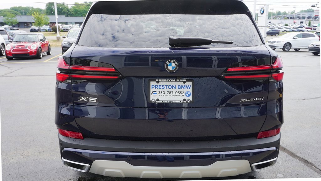 Used 2026 BMW X5 xDrive40i w/ Premium Package image 4