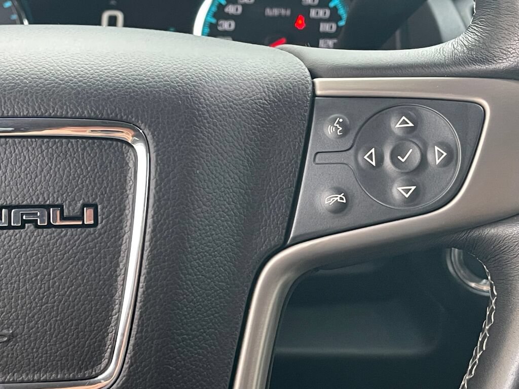 Used 2018 GMC Yukon Denali w/ Open Road Package AWD/4WD image 19