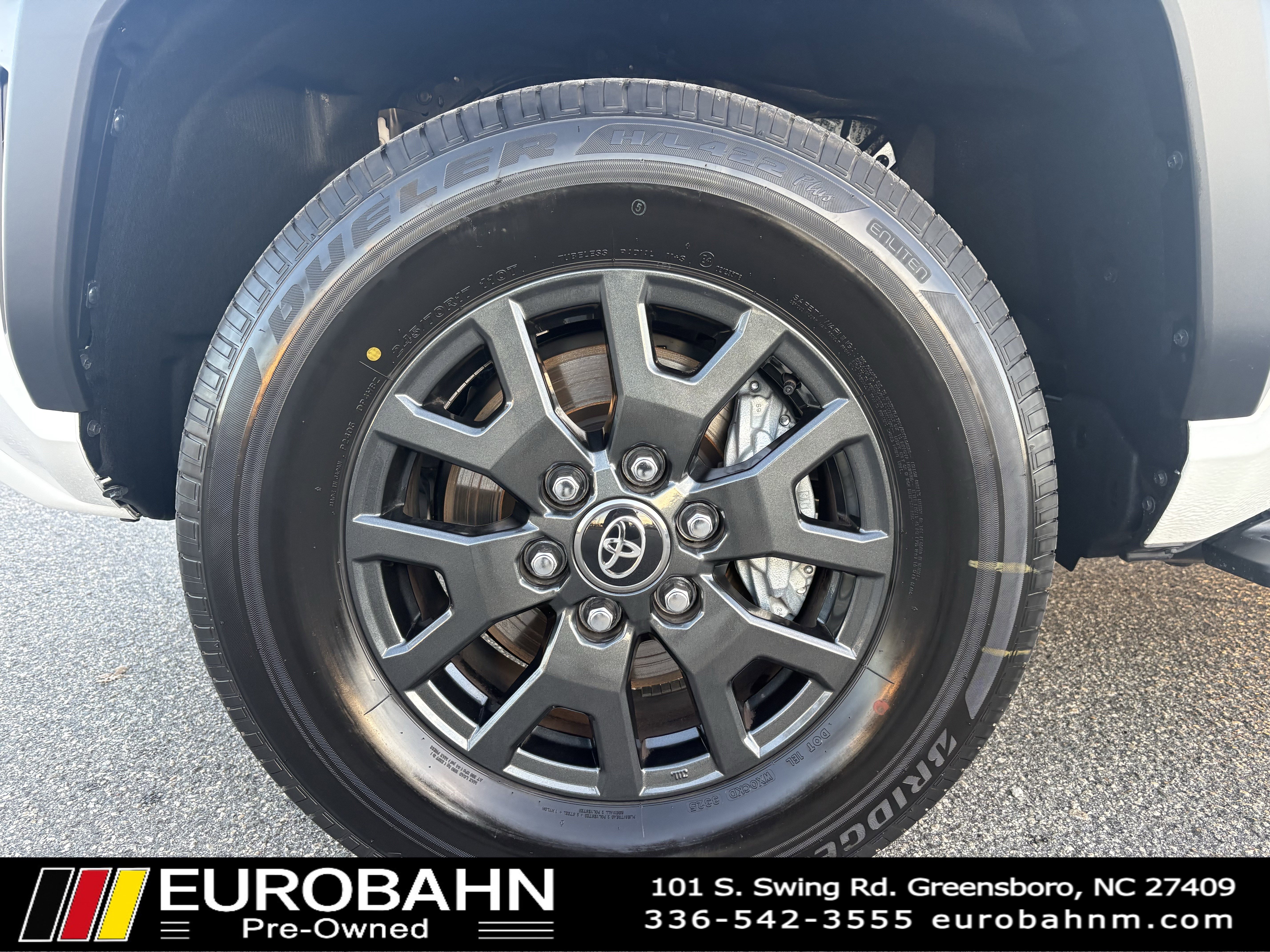 Used 2025 Toyota 4Runner SR5 image 21