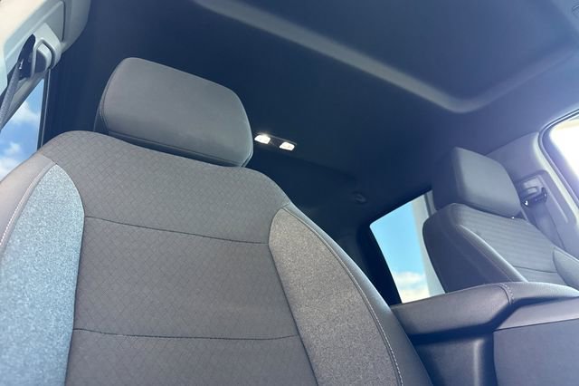 Used 2025 Chevrolet Silverado 2500 LT w/ Convenience Package image 20