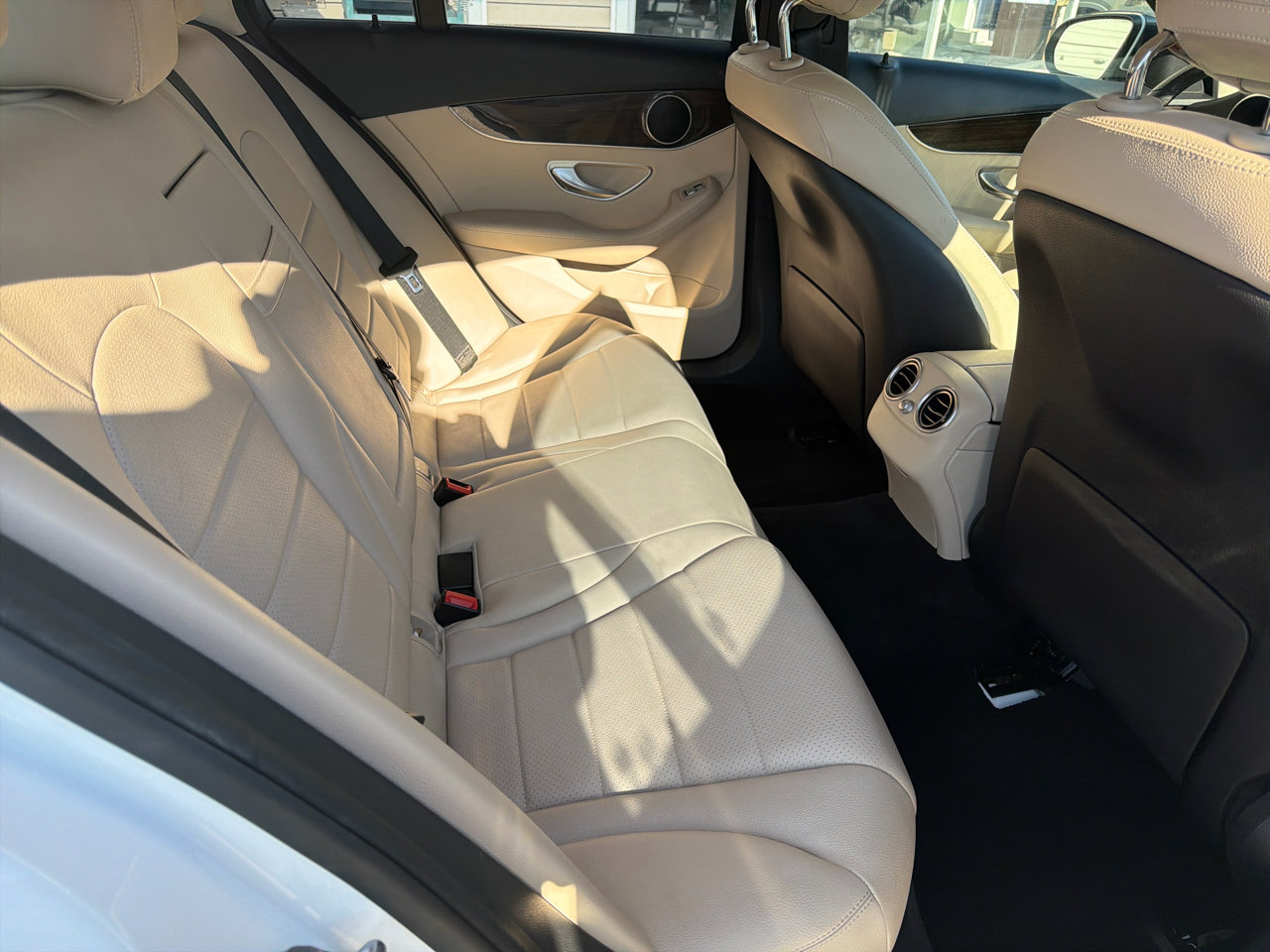 Used 2018 Mercedes-Benz C 300 C 300 Sedan image 26