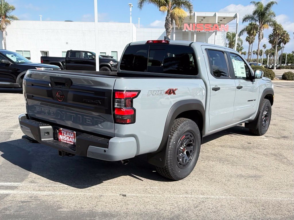 New 2027 Nissan Frontier PRO-4X w/ Tow Package AWD/4WD image 7