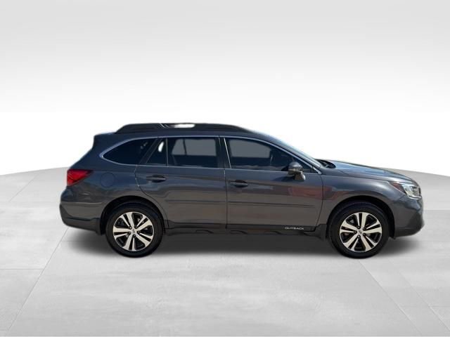Used 2019 Subaru Outback 2.5i Limited w/ Popular Package #2 AWD/4WD image 2