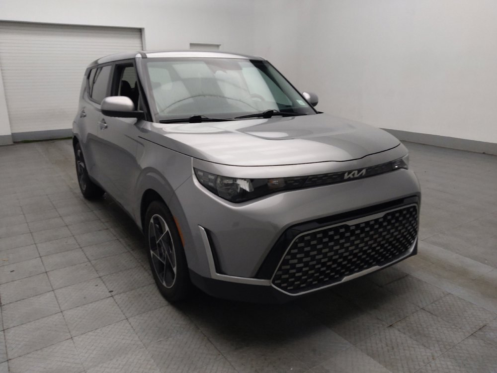 Used 2025 Kia Soul EX image 13