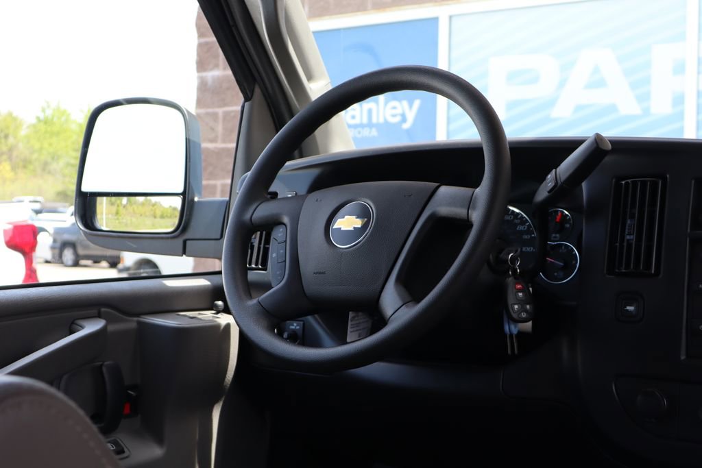 New 2026 Chevrolet Express 2500 w/ Driver Convenience Package RWD image 35