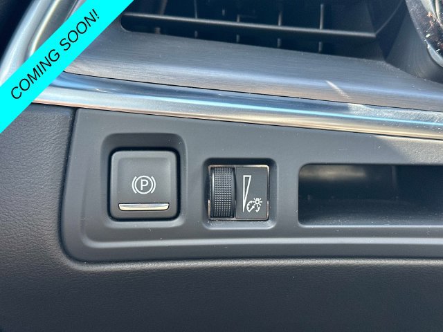Used 2024 Cadillac XT5 Luxury w/ LPO, Floor Liner Package AWD/4WD image 25