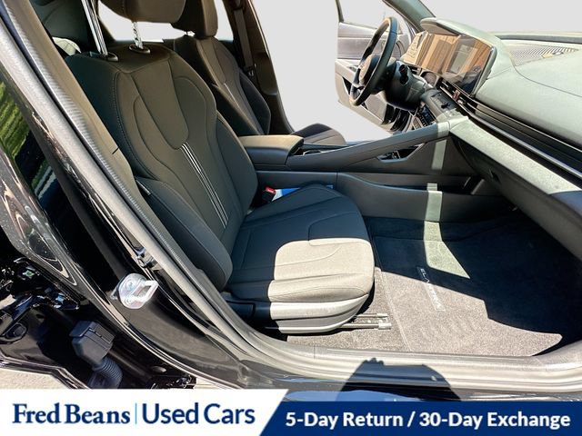 Used 2026 Hyundai Elantra SEL FWD image 32