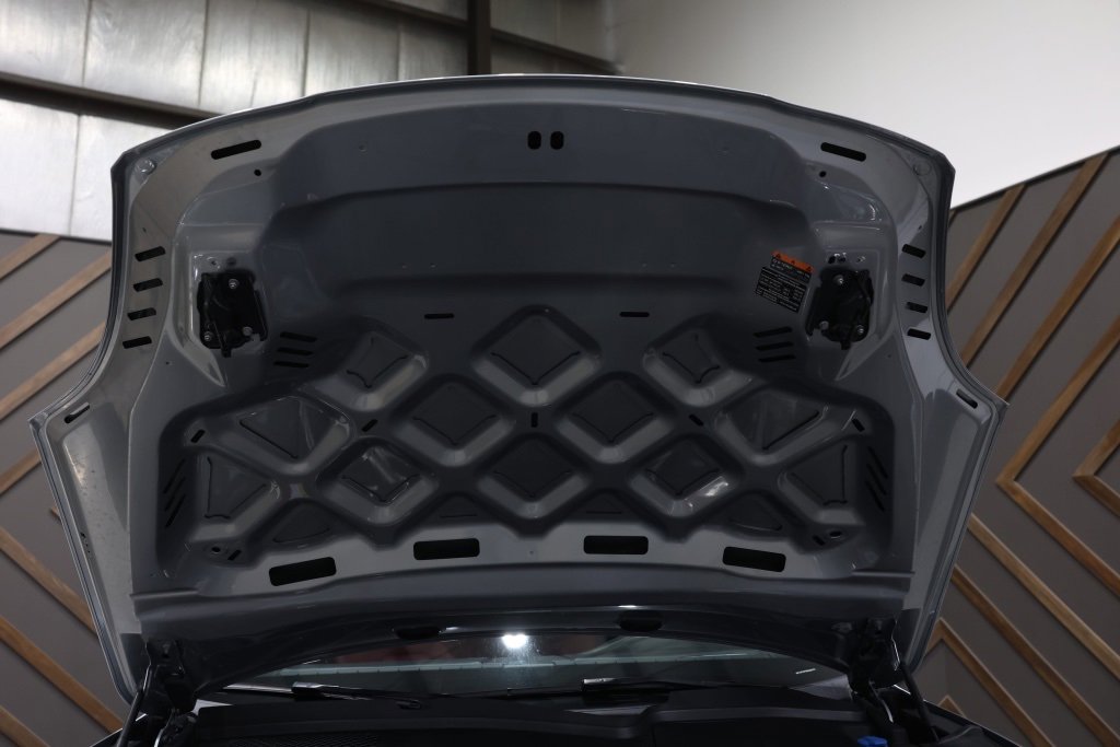 Used 2022 Porsche Cayenne Turbo image 27