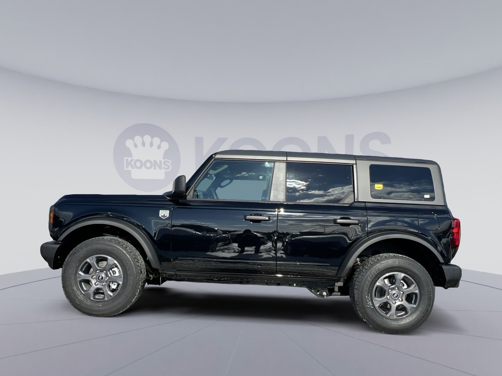 New 2026 Ford Bronco Big Bend image 2