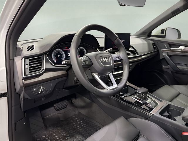 Used 2023 Audi Q5 2.0T Premium Plus w/ Premium Plus Package image 11