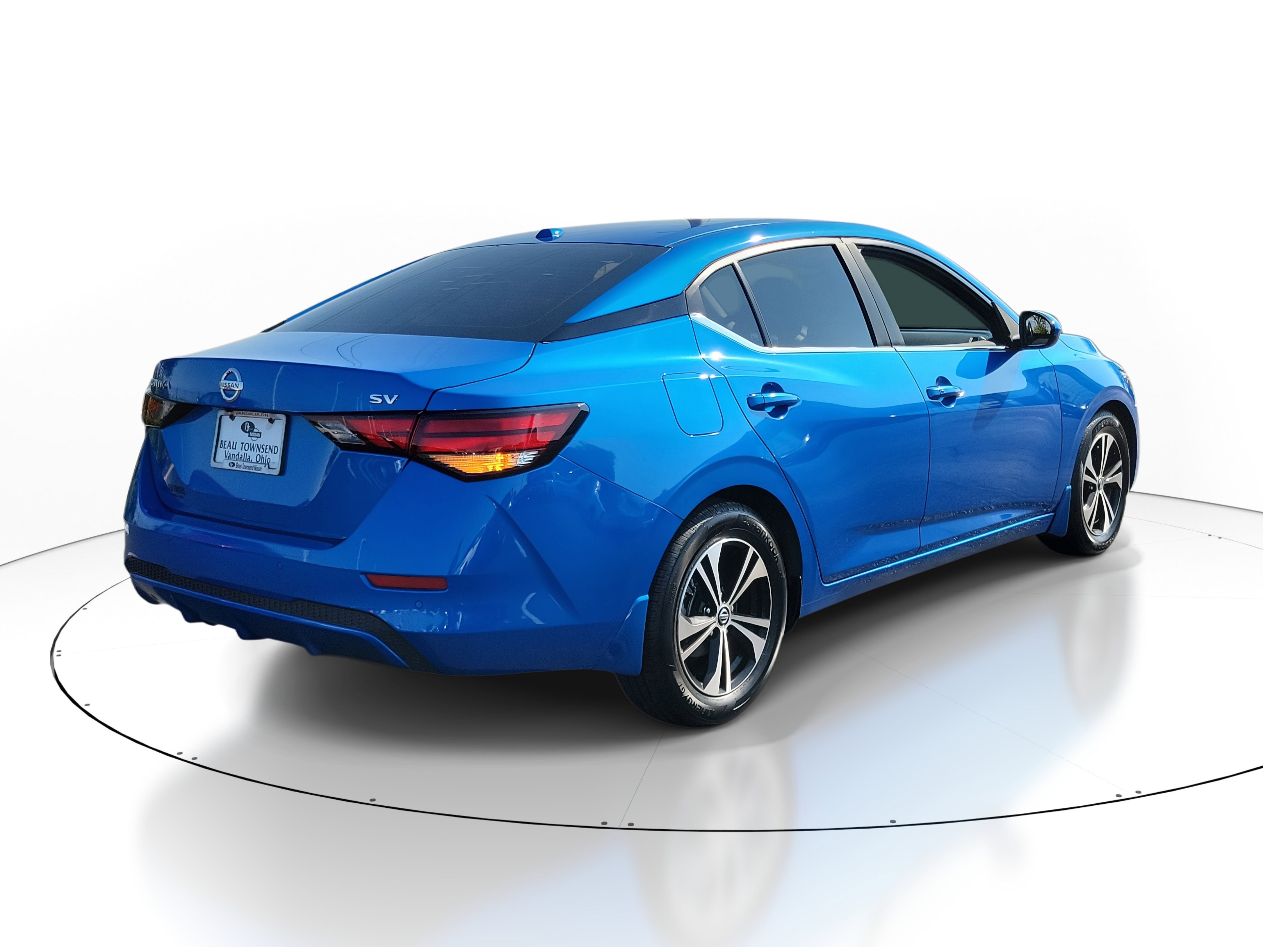 Certified 2022 Nissan Sentra SV w/ Trunk Package image 4