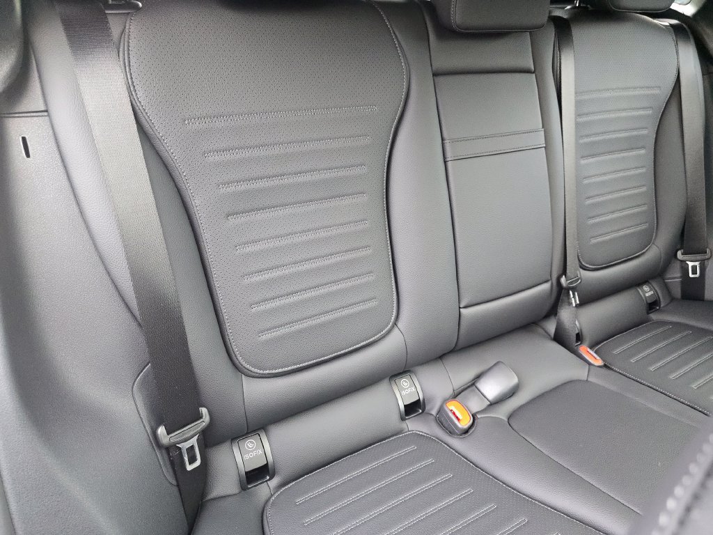 New 2027 Mercedes-Benz GLC 300 4MATIC image 22