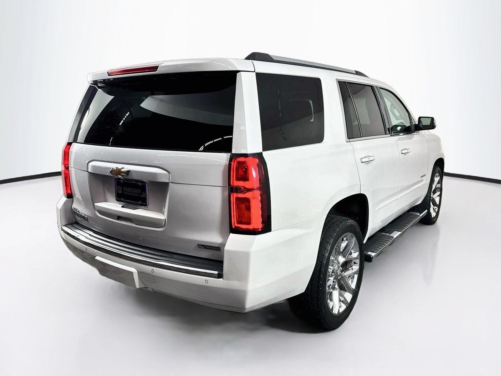 Used 2017 Chevrolet Tahoe Premier AWD/4WD image 7